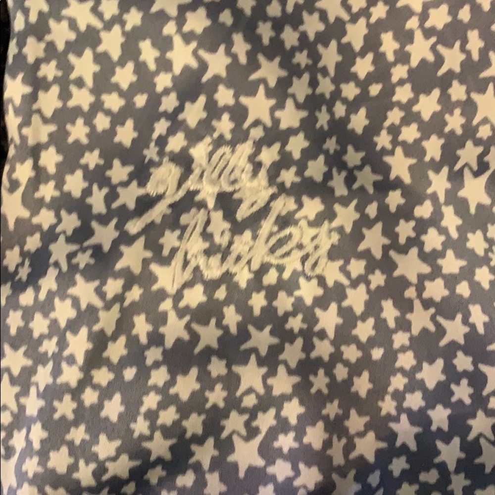 Robe - Picture 2 of 3